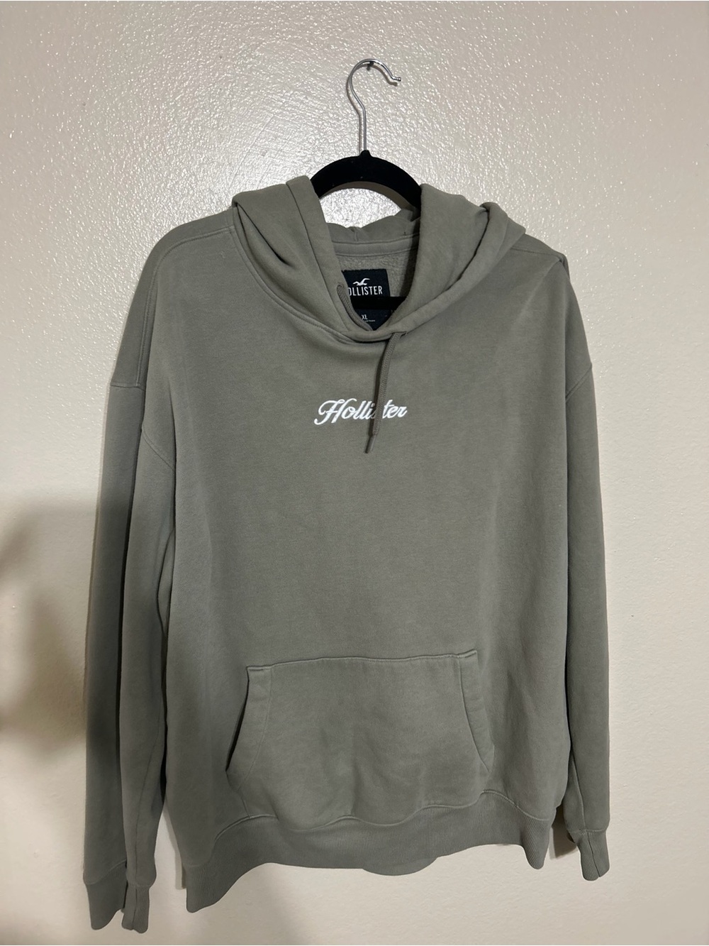 Hollister Men's Olive Green Crewneck Hoodie with Embroidered Logo